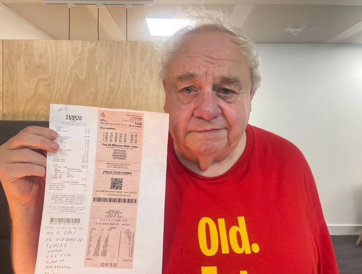 Переможець лотереї EuroMillions змушений був стати жебраком: що з ним трапилося